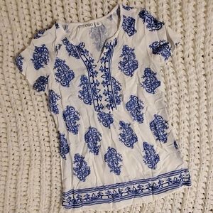 ❗2 for $20❗White and Royal Blue Cato Blouse